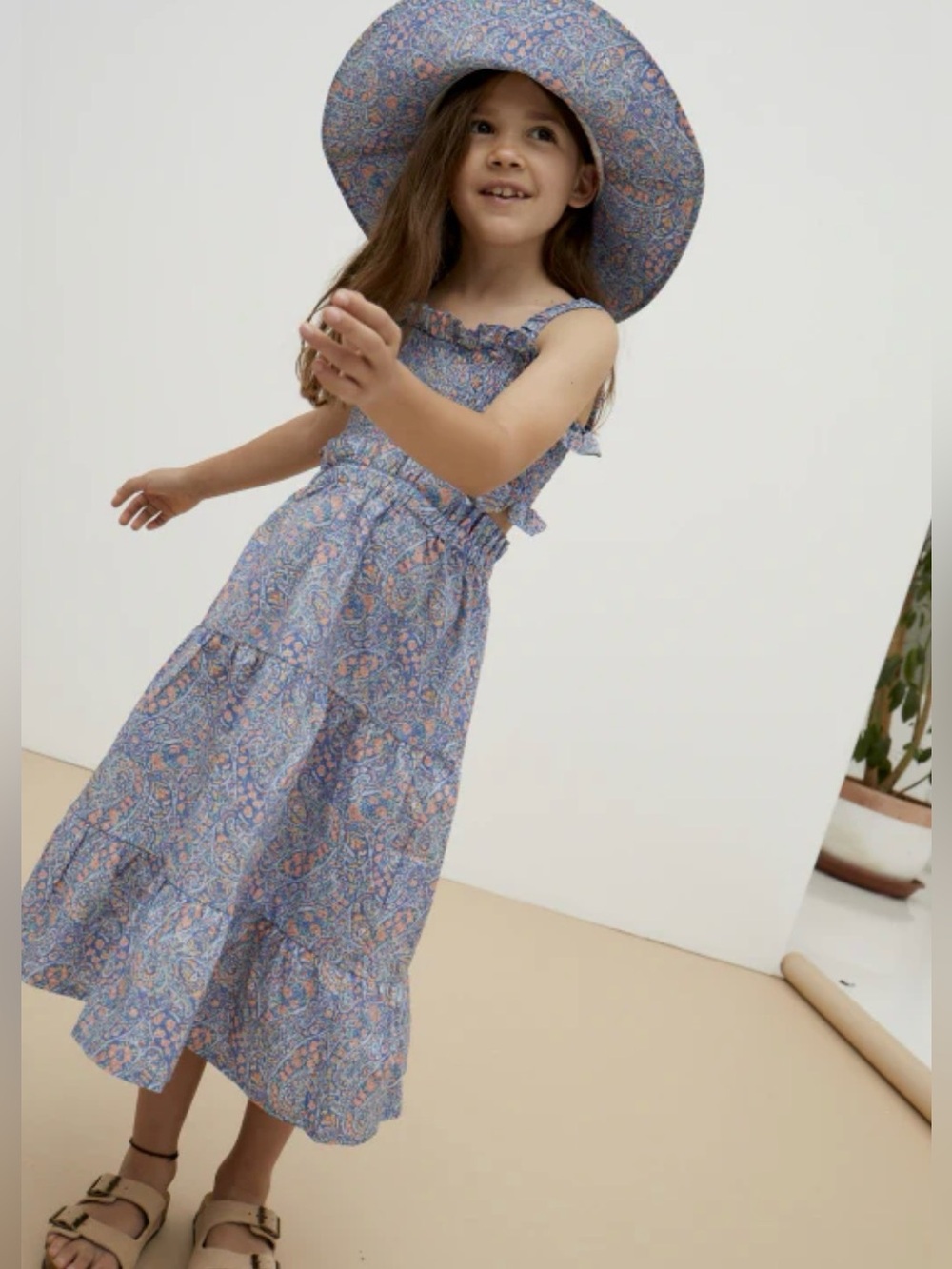 The New Society Albertina Girls Dress in Liberty Floral Print Blue/Pink Size M